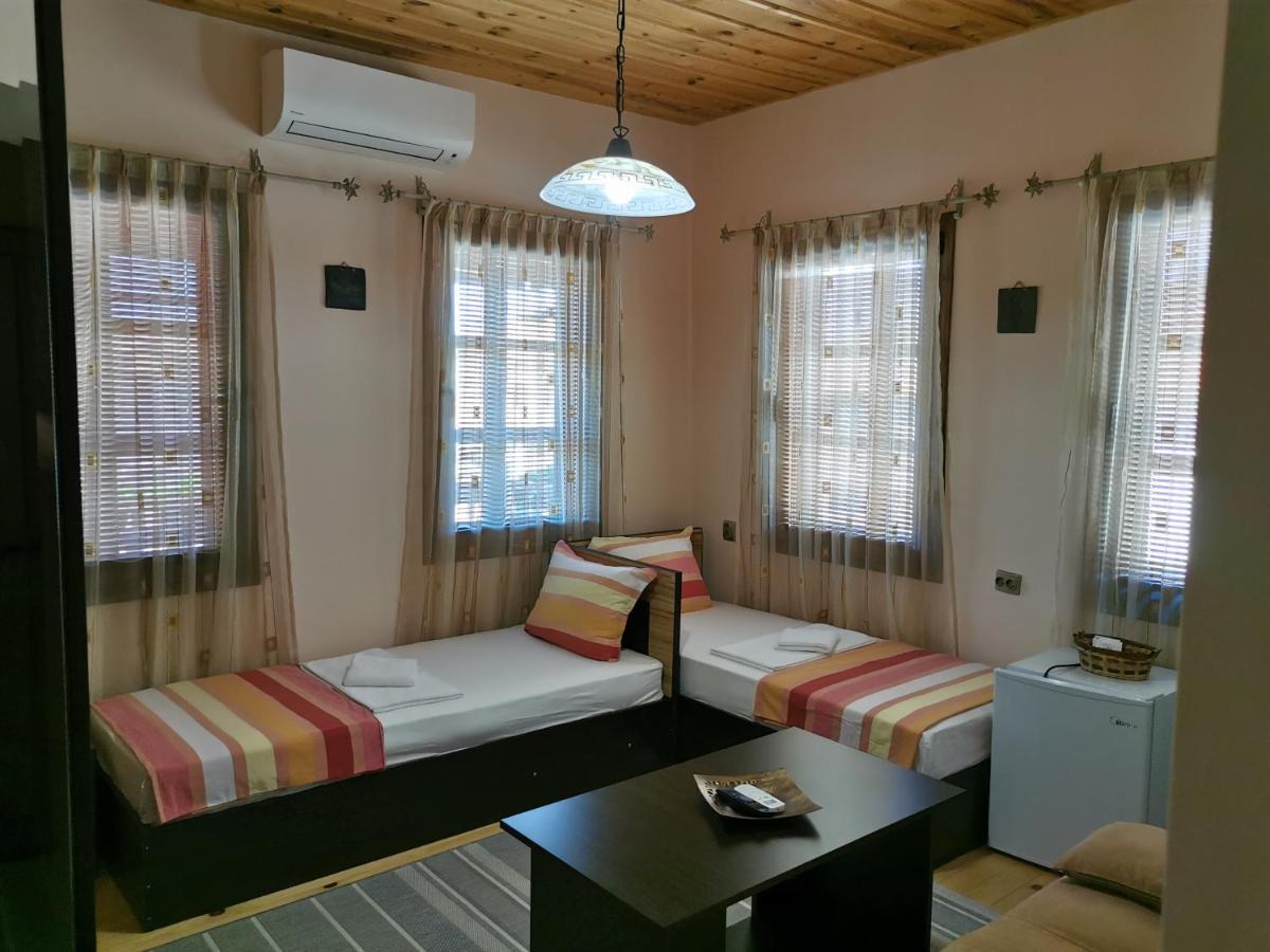 Hotel The Old House Nesebar Esterno foto